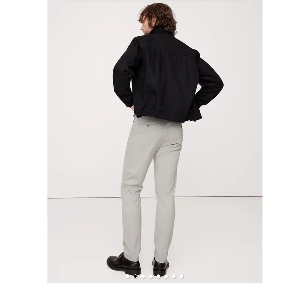 Banana Republic‎ Men's Slim Core Temp Pant Light Gray Chino Trousers- 34/30